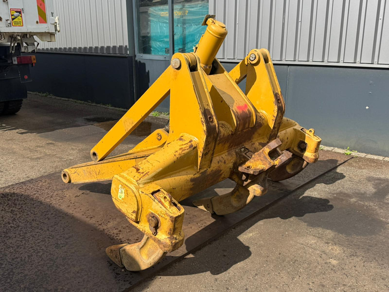Caterpillar D6R Ripper - Escarificador: foto 1 Caterpillar D6R Ripper - Escarificador: foto 1
