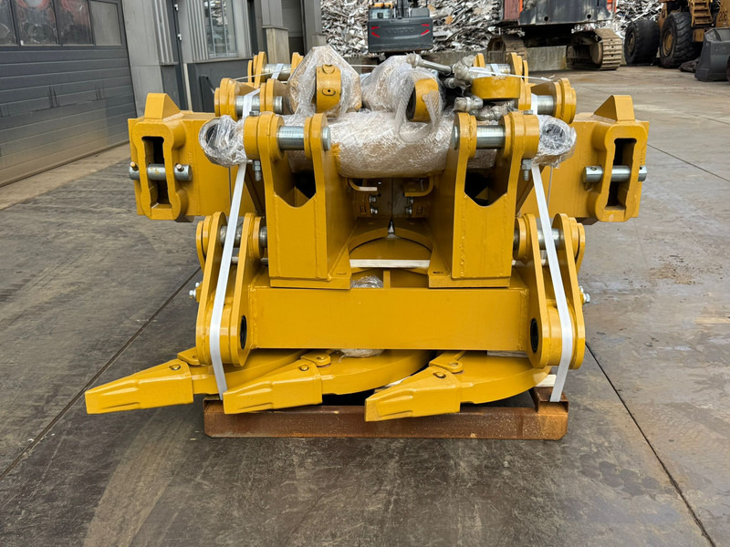 Caterpillar D8T D8R D8N Multishank Ripper (forged shanks) - Escarificador: foto 5 Caterpillar D8T D8R D8N Multishank Ripper (forged shanks) - Escarificador: foto 5