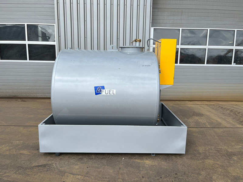 Emiliana Serbatoi Emiliana Serbatoi TF3/50 3000Ltr. - Tanque de almacenamiento: foto 1 Emiliana Serbatoi Emiliana Serbatoi TF3/50 3000Ltr. - Tanque de almacenamiento: foto 1