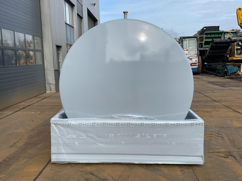 Emiliana Serbatoi TF9/50 9000Ltr - Tanque de almacenamiento: foto 5 Emiliana Serbatoi TF9/50 9000Ltr - Tanque de almacenamiento: foto 5