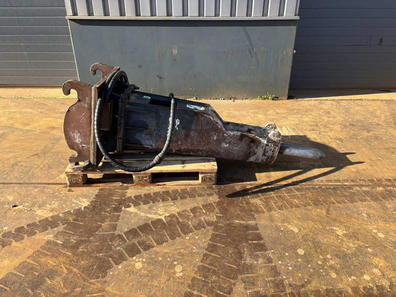 Hammer Mustang HM1000 CW40 - Martillo hidráulico: foto 1 Hammer Mustang HM1000 CW40 - Martillo hidráulico: foto 1