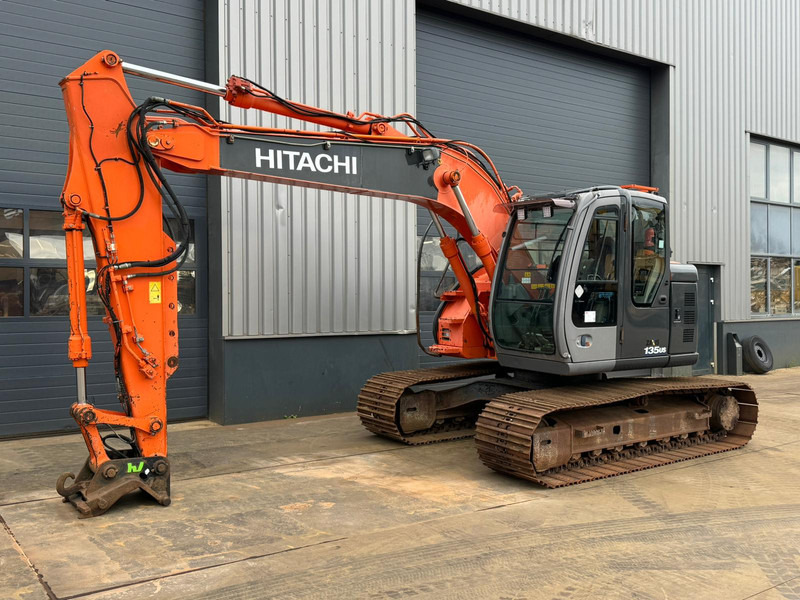 Hitachi ZX135US - Excavadora de cadenas: foto 2 Hitachi ZX135US - Excavadora de cadenas: foto 2