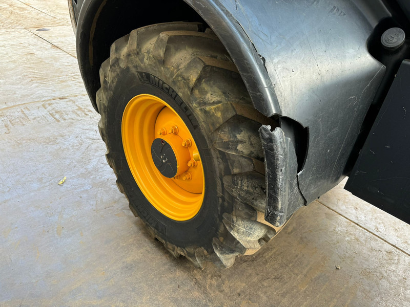 Cargadora de ruedas Komatsu WA100M-8EO - New Tires: foto 12