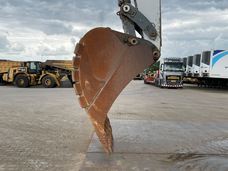 Excavadora de cadenas Liebherr R950 SHD (R944 / R945 / R946): foto 9 Excavadora de cadenas Liebherr R950 SHD (R944 / R945 / R946): foto 9