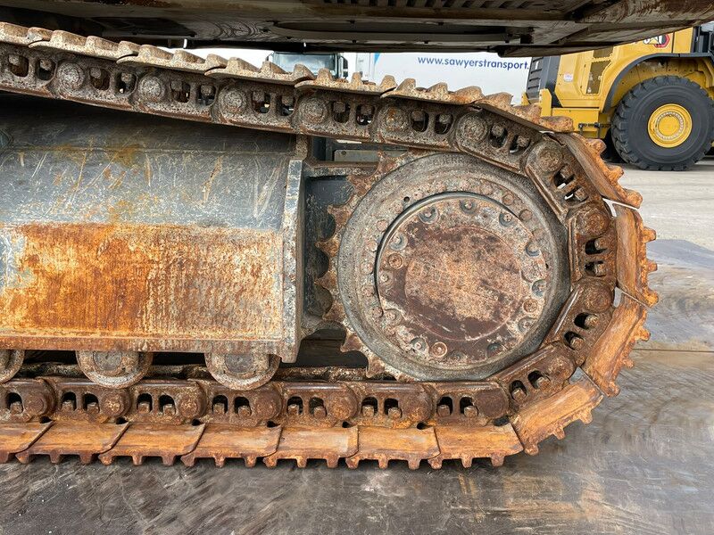 Excavadora de cadenas Liebherr R950 SHD (R944 / R945 / R946): foto 12 Excavadora de cadenas Liebherr R950 SHD (R944 / R945 / R946): foto 12