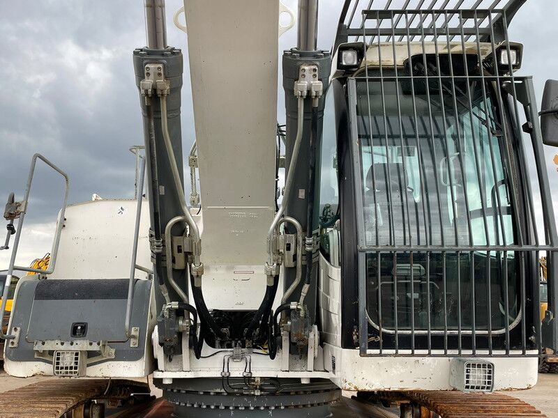 Excavadora de cadenas Liebherr R950 SHD (R944 / R945 / R946): foto 10 Excavadora de cadenas Liebherr R950 SHD (R944 / R945 / R946): foto 10