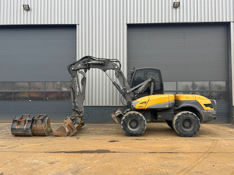 Excavadora de ruedas Mecalac 12MTX incl. 3 x bucket: foto 1