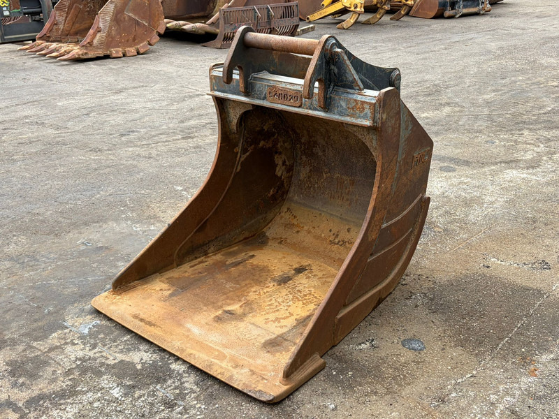 PMC S70 DGB223 1200L 1200mm Bucket - Cazo: foto 1 PMC S70 DGB223 1200L 1200mm Bucket - Cazo: foto 1