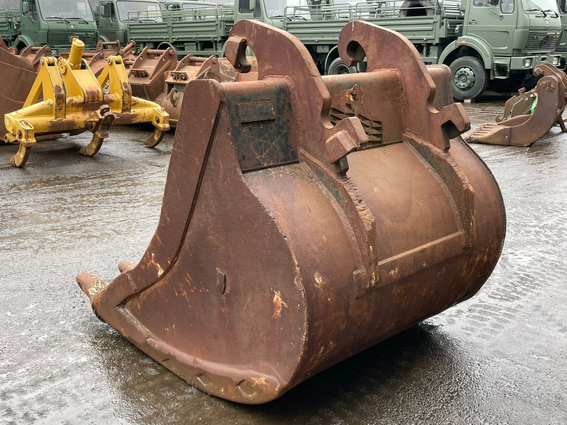 Verachtert Bucket with teeth - Cazo: foto 3 Verachtert Bucket with teeth - Cazo: foto 3