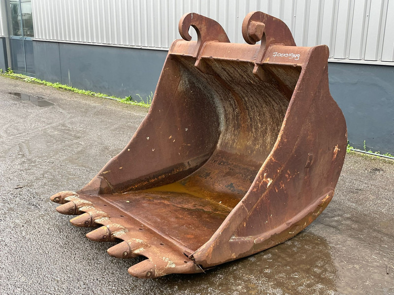 Verachtert Bucket with teeth - Cazo: foto 1 Verachtert Bucket with teeth - Cazo: foto 1