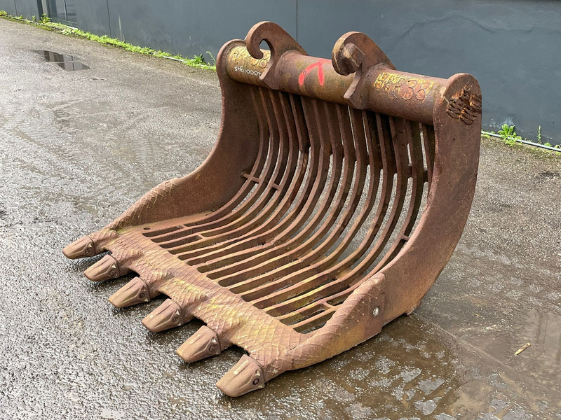 Verachtert Skeleton bucket - Cazo: foto 1 Verachtert Skeleton bucket - Cazo: foto 1