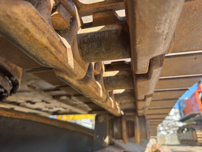 Excavadora de cadenas Volvo EC220EL: foto 11