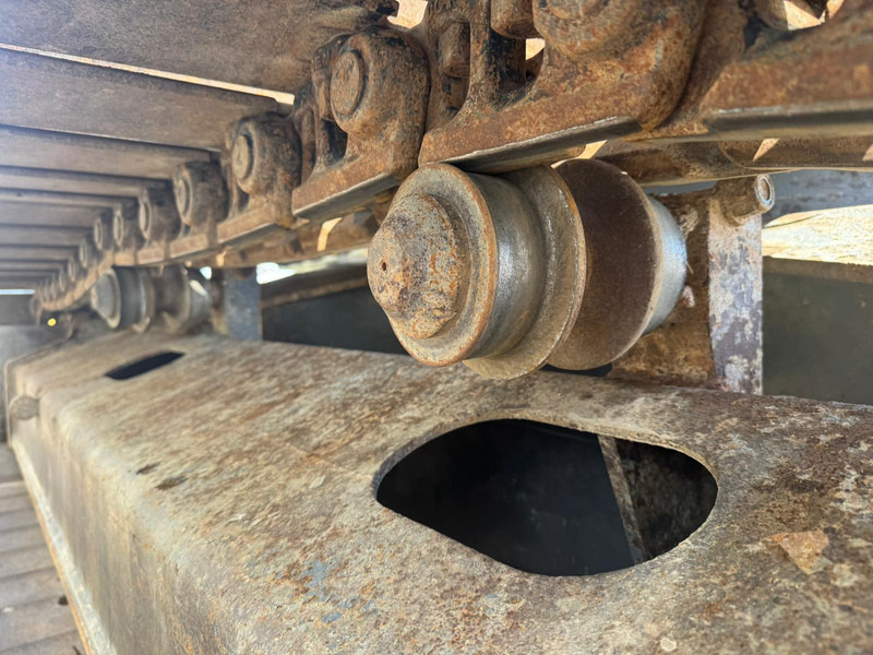 Excavadora de cadenas Volvo EC220EL: foto 14