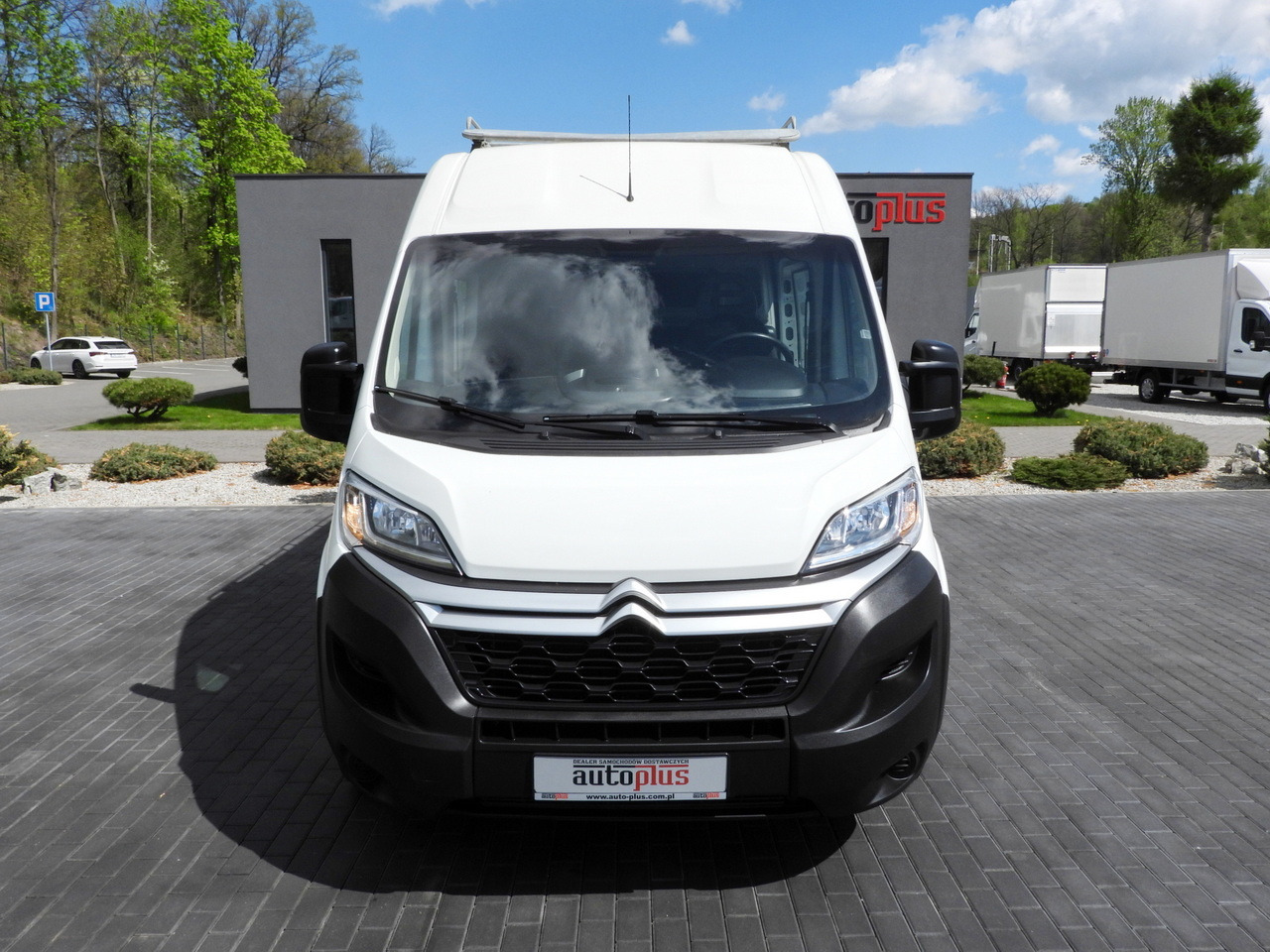 CITROEN JUMPER BOX DELIVERY VAN 7 SEATS CRUISE CONTROL 120HP - Furgón: foto 5 CITROEN JUMPER BOX DELIVERY VAN 7 SEATS CRUISE CONTROL 120HP - Furgón: foto 5