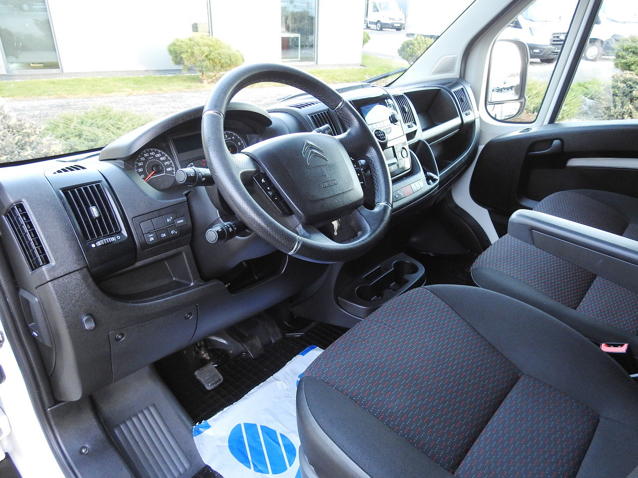 CITROEN JUMPER TARPAULIN 10 PALLETS CRUISE CONTROL AIR CONDITIONING LED LIGHTS PNEUMATICS 165HP - Furgoneta con lona: foto 2 CITROEN JUMPER TARPAULIN 10 PALLETS CRUISE CONTROL AIR CONDITIONING LED LIGHTS PNEUMATICS 165HP - Furgoneta con lona: foto 2