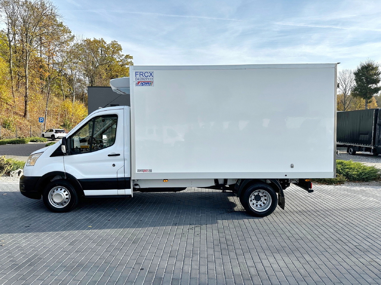 Arrendamiento de FORD TRANSIT REGRIGERATOR BOX -10*C POWER SUPPLY 230V CRUISE CONTROL AIR CONDITIONING LED LIGHTS PNEUMATICS TWIN WHEELS  130HP FORD TRANSIT REGRIGERATOR BOX -10*C POWER SUPPLY 230V CRUISE CONTROL AIR CONDITIONING LED LIGHTS PNEUMATICS TWIN WHEELS  130HP: foto 9