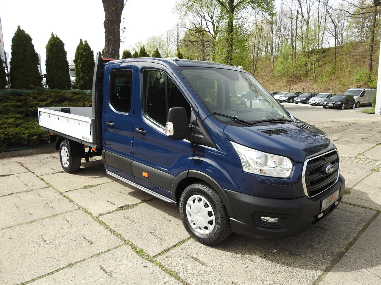 FORD TRANSIT STAKE BODY DOUBLE CABIN DOKA 7 SEATS CRUISE CONTROL AIR CONDITIONING LED LIGHTS 130HP - Furgoneta combi: foto 4 FORD TRANSIT STAKE BODY DOUBLE CABIN DOKA 7 SEATS CRUISE CONTROL AIR CONDITIONING LED LIGHTS 130HP - Furgoneta combi: foto 4