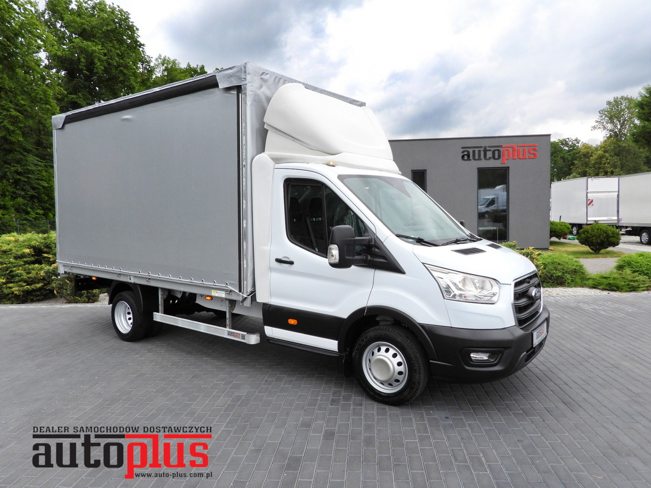 FORD TRANSIT TARPAULIN 8 PALLETS CRUISE CONTROL LED LIGHTS TWIN WHEELS AIR CONDITIONING 130HP - Furgoneta con lona: foto 1 FORD TRANSIT TARPAULIN 8 PALLETS CRUISE CONTROL LED LIGHTS TWIN WHEELS AIR CONDITIONING 130HP - Furgoneta con lona: foto 1