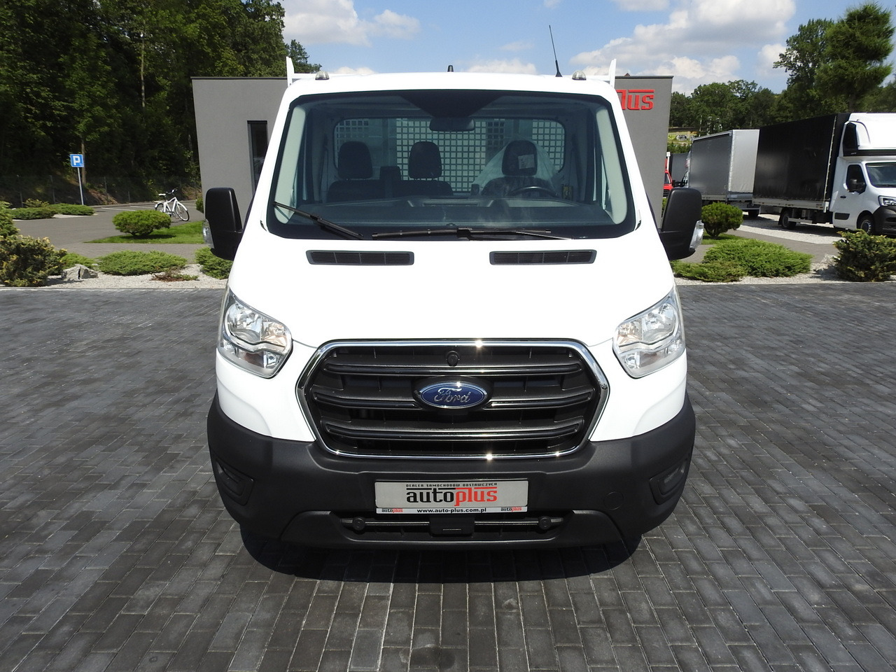 FORD TRANSIT TIPPER CRUISE CONTROL AIR CONDITIONING TWIN WHEELS 170HP - Furgoneta basculante: foto 5 FORD TRANSIT TIPPER CRUISE CONTROL AIR CONDITIONING TWIN WHEELS 170HP - Furgoneta basculante: foto 5
