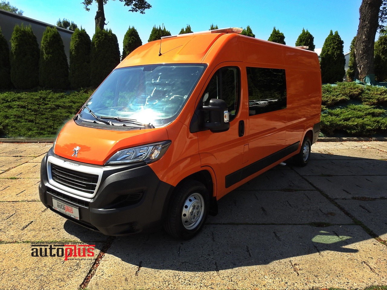 PEUGEOT BOXER BOX DELIVERY VAN 7 SEATS AIR CONDITIONING 120HP - Furgoneta: foto 1 PEUGEOT BOXER BOX DELIVERY VAN 7 SEATS AIR CONDITIONING 120HP - Furgoneta: foto 1