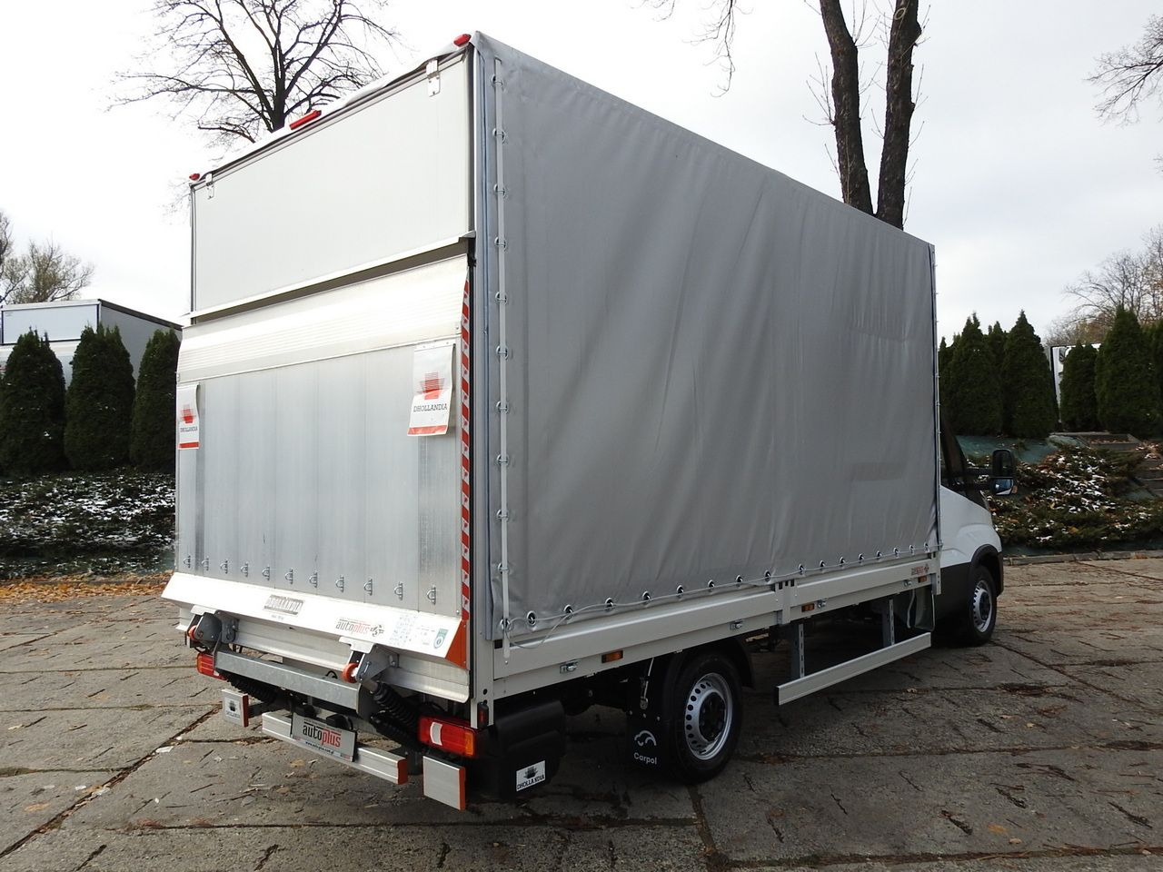 IVECO DAILY 35S16 NEW TARPAULIN LIFT 8 PALLETS CRUISE CONTROL AIR CONDITIONING 160HP - Furgoneta con lona: foto 3 IVECO DAILY 35S16 NEW TARPAULIN LIFT 8 PALLETS CRUISE CONTROL AIR CONDITIONING 160HP - Furgoneta con lona: foto 3