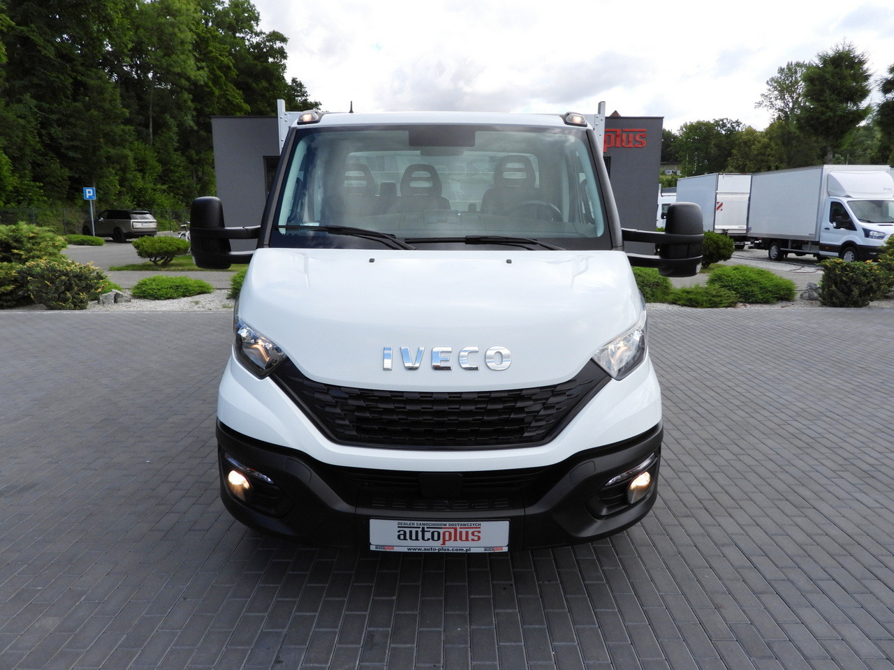 IVECO DAILY 35S16 STAKE BODY 10 PALLETS CRUISE CONTROL AIR CONDITIONING 160HP - Furgoneta caja abierta: foto 5 IVECO DAILY 35S16 STAKE BODY 10 PALLETS CRUISE CONTROL AIR CONDITIONING 160HP - Furgoneta caja abierta: foto 5