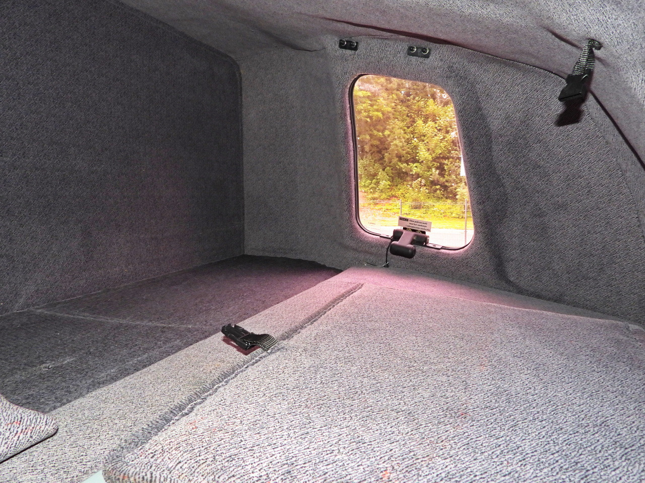 Furgoneta con lona IVECO DAILY 35S18 TARPAULIN LIFT 10 PALLETS WEBASTO CRUISE CONTROL PNEUMATICS AIR CONDITIONING  180HP: foto 49