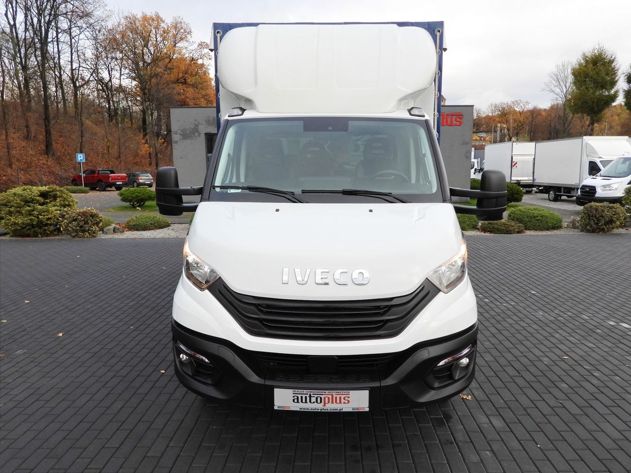 IVECO DAILY 50C16 TARPAULIN 10 PALLETS CRUISE CONTROL TWIN WHEELS AIR CONDITIONING 160HP - Furgoneta con lona: foto 5 IVECO DAILY 50C16 TARPAULIN 10 PALLETS CRUISE CONTROL TWIN WHEELS AIR CONDITIONING 160HP - Furgoneta con lona: foto 5