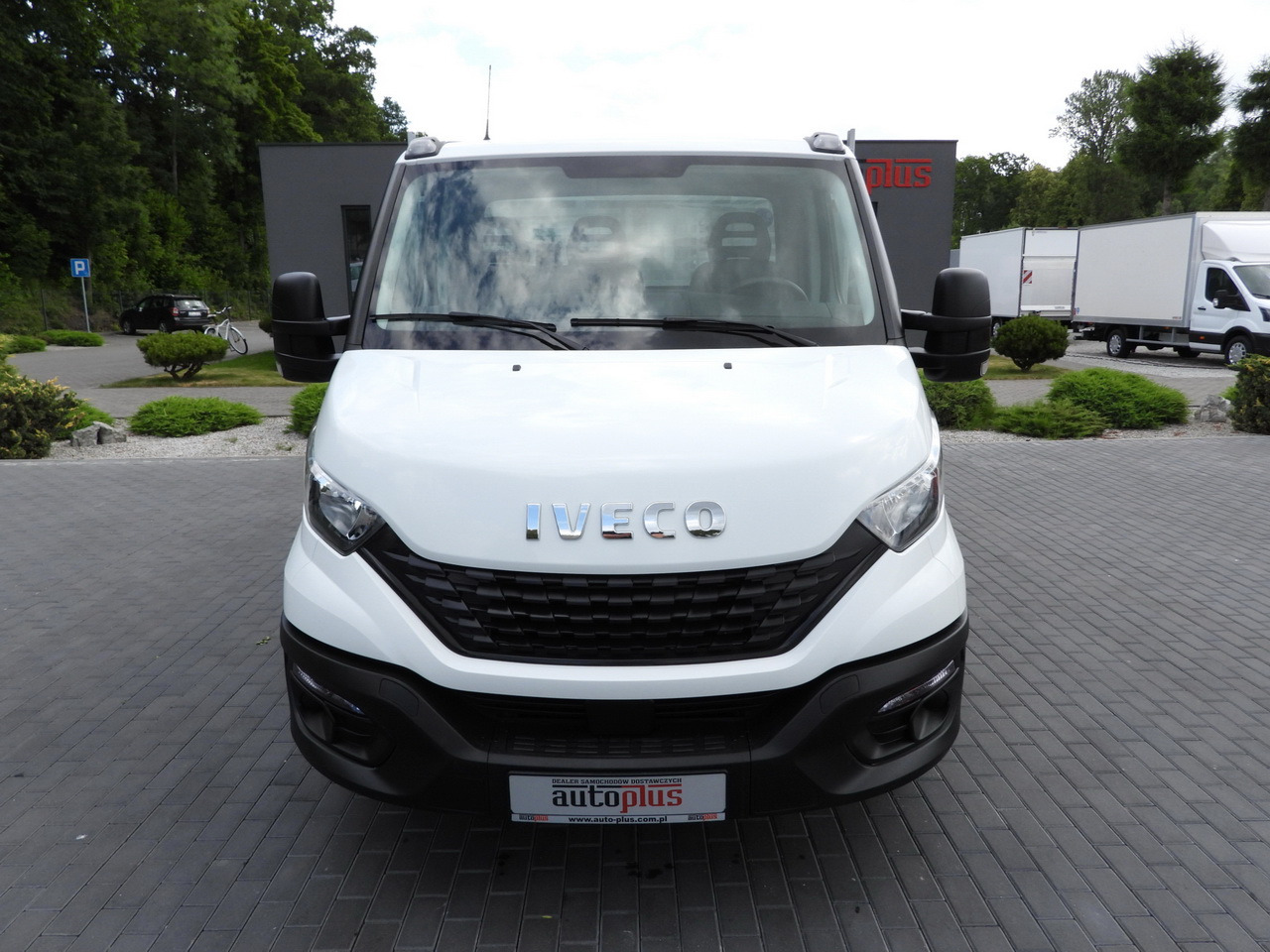 IVECO DAILY CRUISE CONTROL TWIN WHEELS AIR CONDITIONING 140HP - Furgoneta basculante: foto 5 IVECO DAILY CRUISE CONTROL TWIN WHEELS AIR CONDITIONING 140HP - Furgoneta basculante: foto 5
