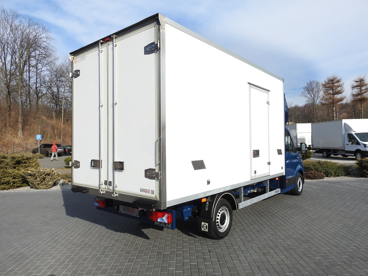 MAN TGE 3.180 REGRIGERATOR BOX -5*C 8 PALLETS HEATING FUNCTION CRUISE CONTROL PNEUMATICS AIR CONDITIONING 180HP - Furgoneta frigorifica: foto 3 MAN TGE 3.180 REGRIGERATOR BOX -5*C 8 PALLETS HEATING FUNCTION CRUISE CONTROL PNEUMATICS AIR CONDITIONING 180HP - Furgoneta frigorifica: foto 3
