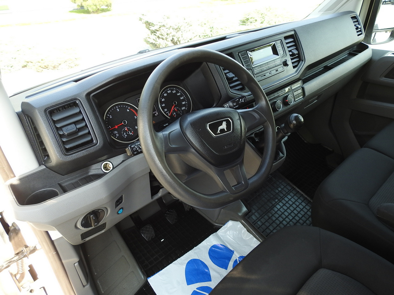 MAN TGE TARPAULIN 10 PALLETS AIR CONDITIONING 180HP - Furgoneta con lona: foto 2 MAN TGE TARPAULIN 10 PALLETS AIR CONDITIONING 180HP - Furgoneta con lona: foto 2