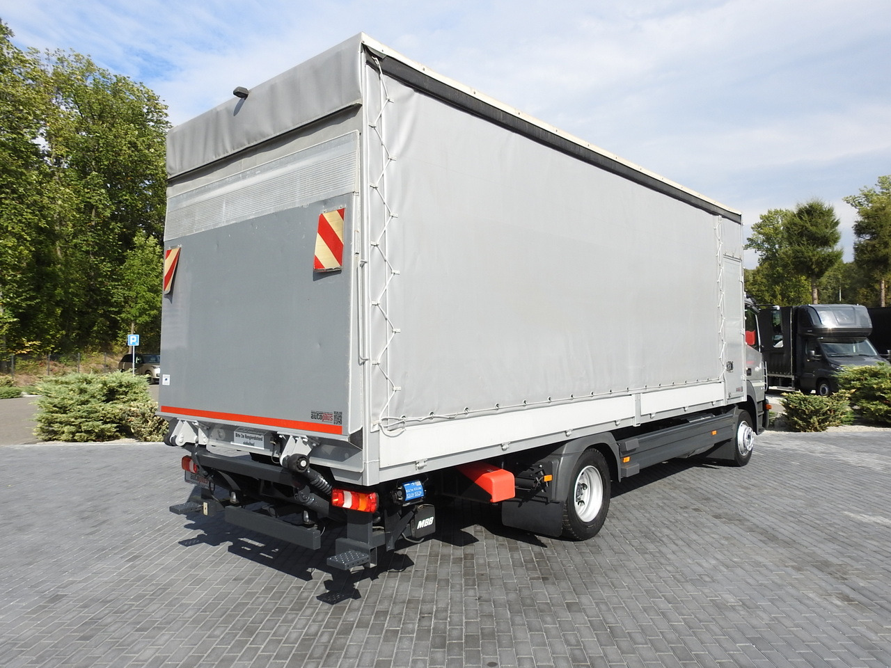 MERCEDES ATEGO 1221 TARPAULIN LIFT 16 PALLETS WEBASTO AIR CONDITIONING PNEUMATICS TWIN WHEELS 230HP - Furgoneta con lona: foto 3 MERCEDES ATEGO 1221 TARPAULIN LIFT 16 PALLETS WEBASTO AIR CONDITIONING PNEUMATICS TWIN WHEELS 230HP - Furgoneta con lona: foto 3