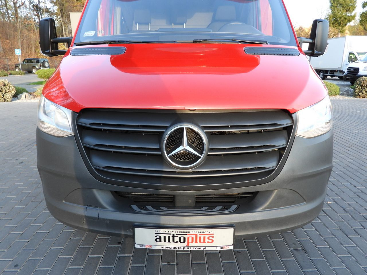 Arrendamiento de MERCEDES SPRINTER 316 TARPAULIN LIFT 8 PALLETS WEBASTO CRUISE CONTROL AIR CONDITIONING 160HP MERCEDES SPRINTER 316 TARPAULIN LIFT 8 PALLETS WEBASTO CRUISE CONTROL AIR CONDITIONING 160HP: foto 17 Arrendamiento de MERCEDES SPRINTER 316 TARPAULIN LIFT 8 PALLETS WEBASTO CRUISE CONTROL AIR CONDITIONING 160HP MERCEDES SPRINTER 316 TARPAULIN LIFT 8 PALLETS WEBASTO CRUISE CONTROL AIR CONDITIONING 160HP: foto 17