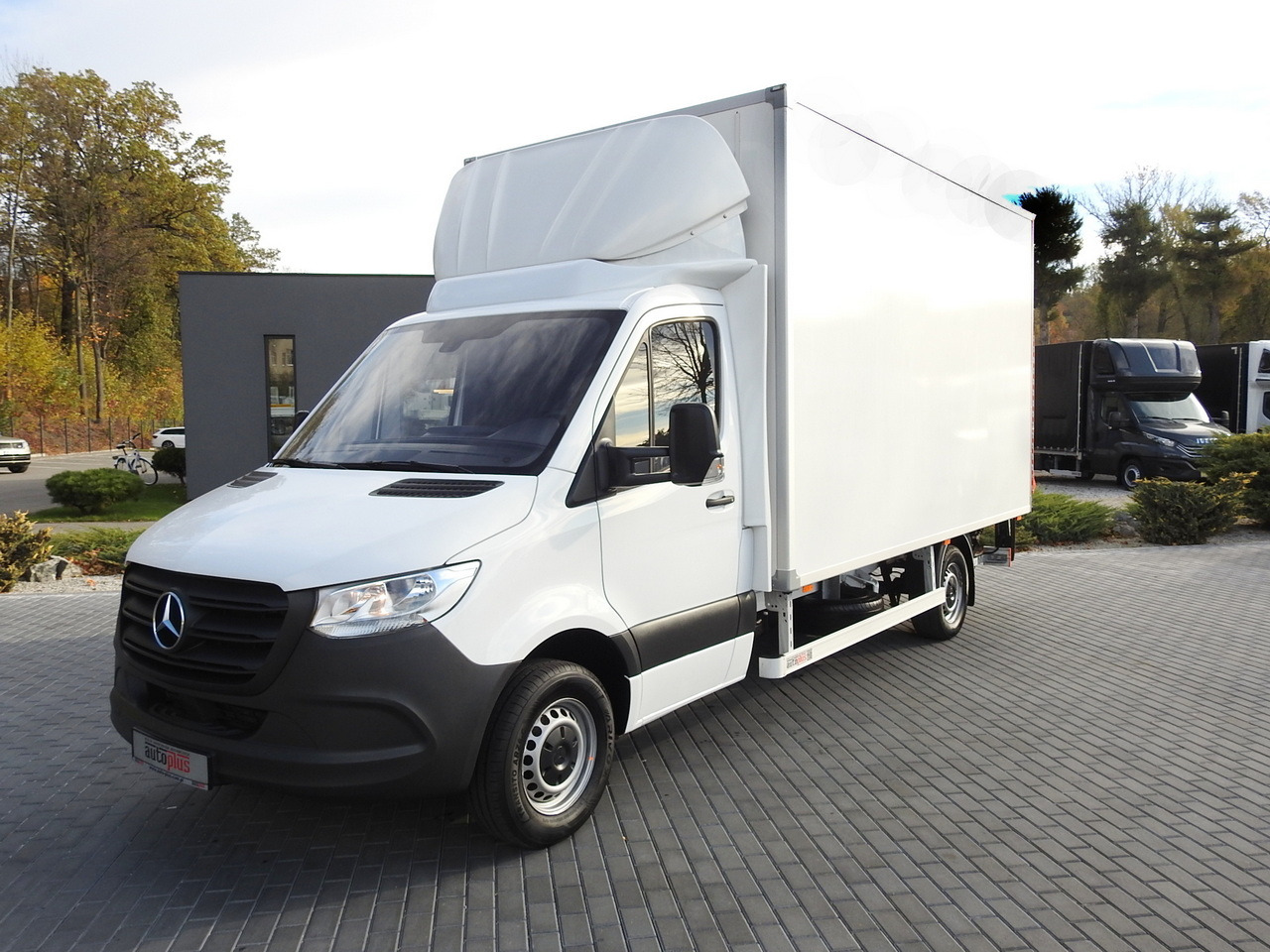 Arrendamiento de MERCEDES SPRINTER BOX LIFT 8 PALLETS AIR CONDITIONING 150HP MERCEDES SPRINTER BOX LIFT 8 PALLETS AIR CONDITIONING 150HP: foto 17 Arrendamiento de MERCEDES SPRINTER BOX LIFT 8 PALLETS AIR CONDITIONING 150HP MERCEDES SPRINTER BOX LIFT 8 PALLETS AIR CONDITIONING 150HP: foto 17
