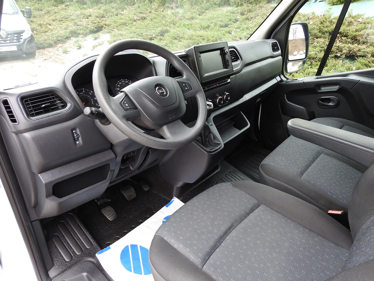 OPEL MOVANO REFRIGERATOR VAN 0*C CRUISE CONTROL NAVIGATION AIR CONDITIONING LED LIGHTS 136HP - Furgoneta frigorifica: foto 2 OPEL MOVANO REFRIGERATOR VAN 0*C CRUISE CONTROL NAVIGATION AIR CONDITIONING LED LIGHTS 136HP - Furgoneta frigorifica: foto 2