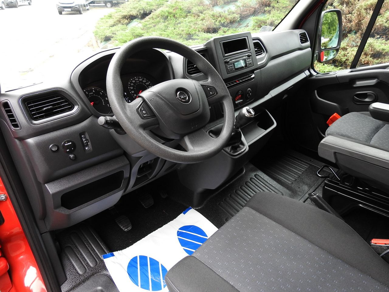 OPEL MOVANO TARPAULIN 10 PALLETS WEBASTO CRUISE CONTROL LED LIGHTS PNEUMATICS AIR CONDITIONING  165HP - Furgoneta con lona: foto 2 OPEL MOVANO TARPAULIN 10 PALLETS WEBASTO CRUISE CONTROL LED LIGHTS PNEUMATICS AIR CONDITIONING  165HP - Furgoneta con lona: foto 2