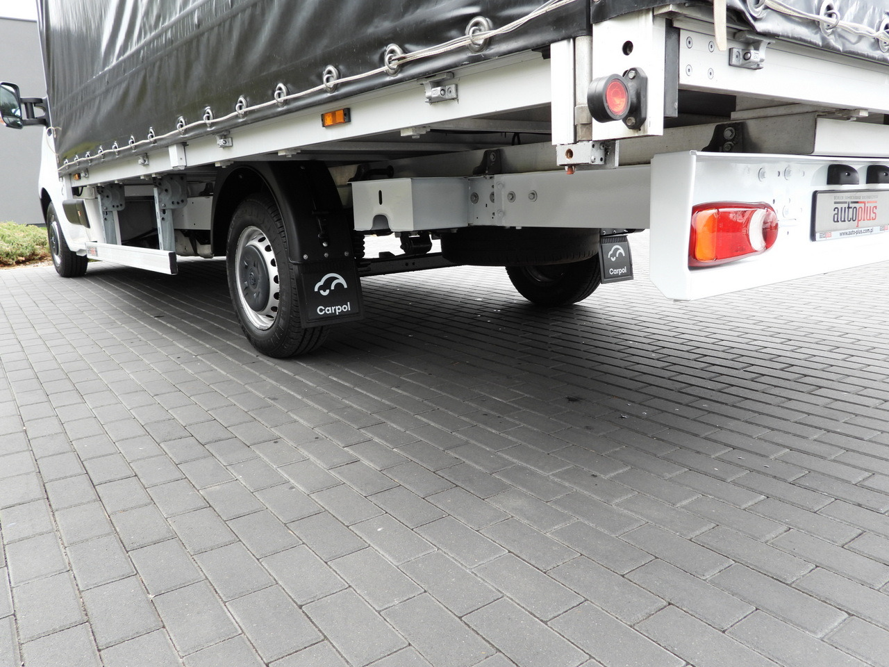 Furgoneta con lona OPEL MOVANO  TARPAULIN 10 PALLETS WEBASTO CRUISE CONTROL LED LIGHTS PNEUMATICS AIR CONDITIONING  165HP: foto 16