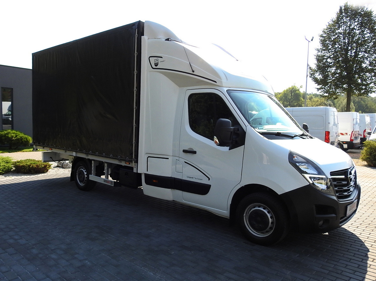 OPEL MOVANO TARPAULIN 8 PALLETS WEBASTO CRUISE CONTROL AIR CONDITIONING LED LIGHTS PNEUMATICS 165HP - Furgoneta con lona: foto 4 OPEL MOVANO TARPAULIN 8 PALLETS WEBASTO CRUISE CONTROL AIR CONDITIONING LED LIGHTS PNEUMATICS 165HP - Furgoneta con lona: foto 4