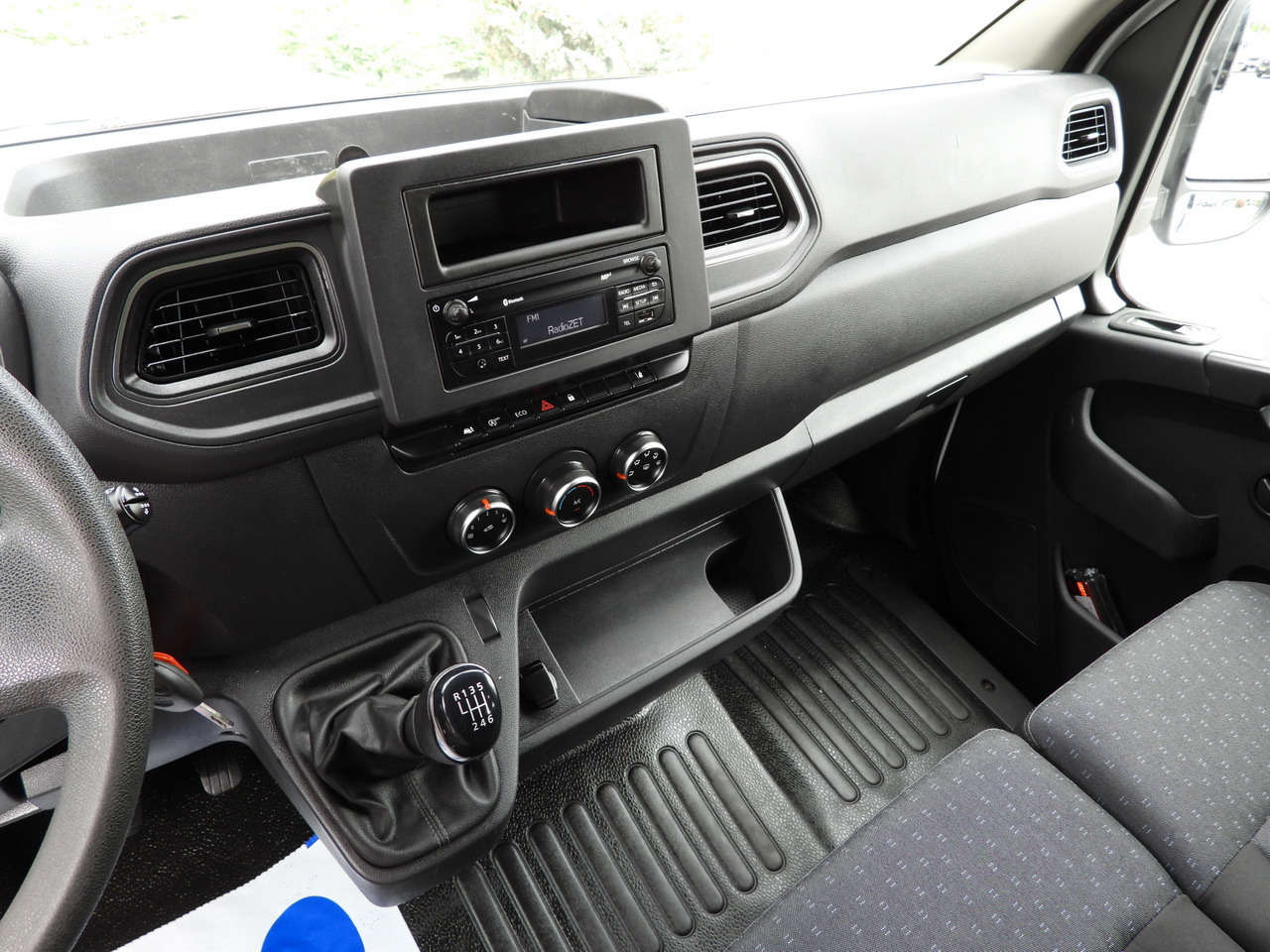 Furgoneta basculante OPEL MOVANO TIPPER DOUBLE CABIN DOKA 7 SEATS LED LIGHTS TWIN WHEELS AIR CONDITIONING  145HP: foto 31