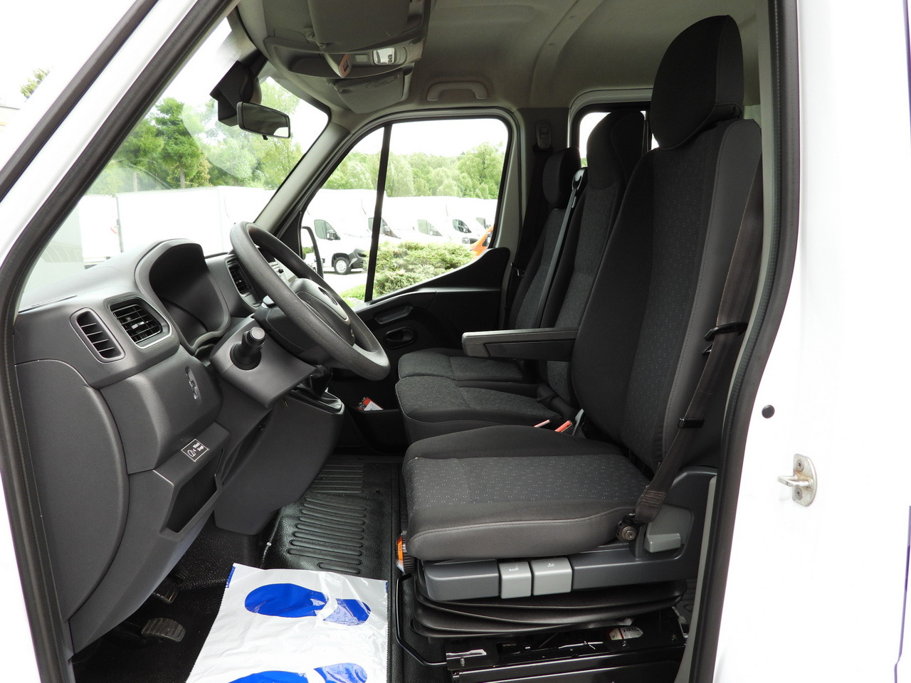 Furgoneta basculante OPEL MOVANO TIPPER DOUBLE CABIN DOKA 7 SEATS LED LIGHTS TWIN WHEELS AIR CONDITIONING  145HP: foto 26