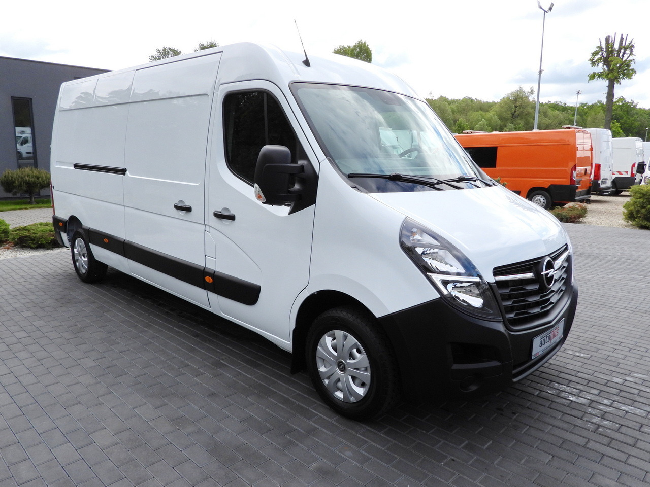 OPEL MOVANO VAN AIR CONDITIONING LED LIGHTS 150HP - Furgón: foto 4 OPEL MOVANO VAN AIR CONDITIONING LED LIGHTS 150HP - Furgón: foto 4