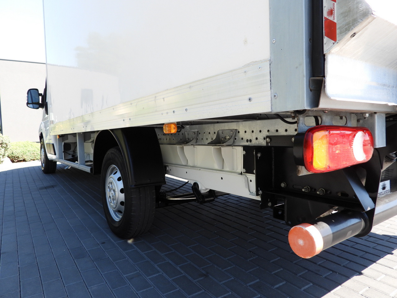 Furgoneta caja cerrada PEUGEOT BOXER BOX LIFT 8 PALLETS CRUISE CONTROL AIR CONDITIONING 130HP: foto 16 Furgoneta caja cerrada PEUGEOT BOXER BOX LIFT 8 PALLETS CRUISE CONTROL AIR CONDITIONING 130HP: foto 16