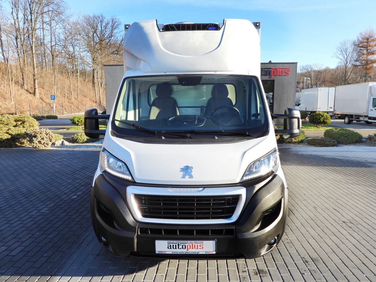 PEUGEOT BOXER REGRIGERATOR BOX 0*C 8 PALLETS CRUISE CONTROL LED LIGHTS AIR CONDITIONING 165HP - Furgoneta frigorifica: foto 5 PEUGEOT BOXER REGRIGERATOR BOX 0*C 8 PALLETS CRUISE CONTROL LED LIGHTS AIR CONDITIONING 165HP - Furgoneta frigorifica: foto 5