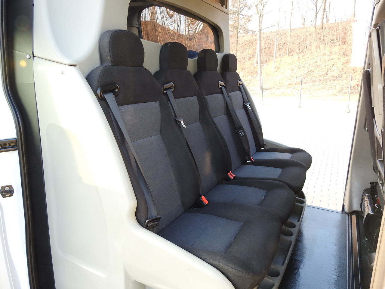 Furgón RENAULT MASTER BOX DELIVERY VAN 7 SEATS CRUISE CONTROL AIR CONDITIONING 130HP: foto 35 Furgón RENAULT MASTER BOX DELIVERY VAN 7 SEATS CRUISE CONTROL AIR CONDITIONING 130HP: foto 35