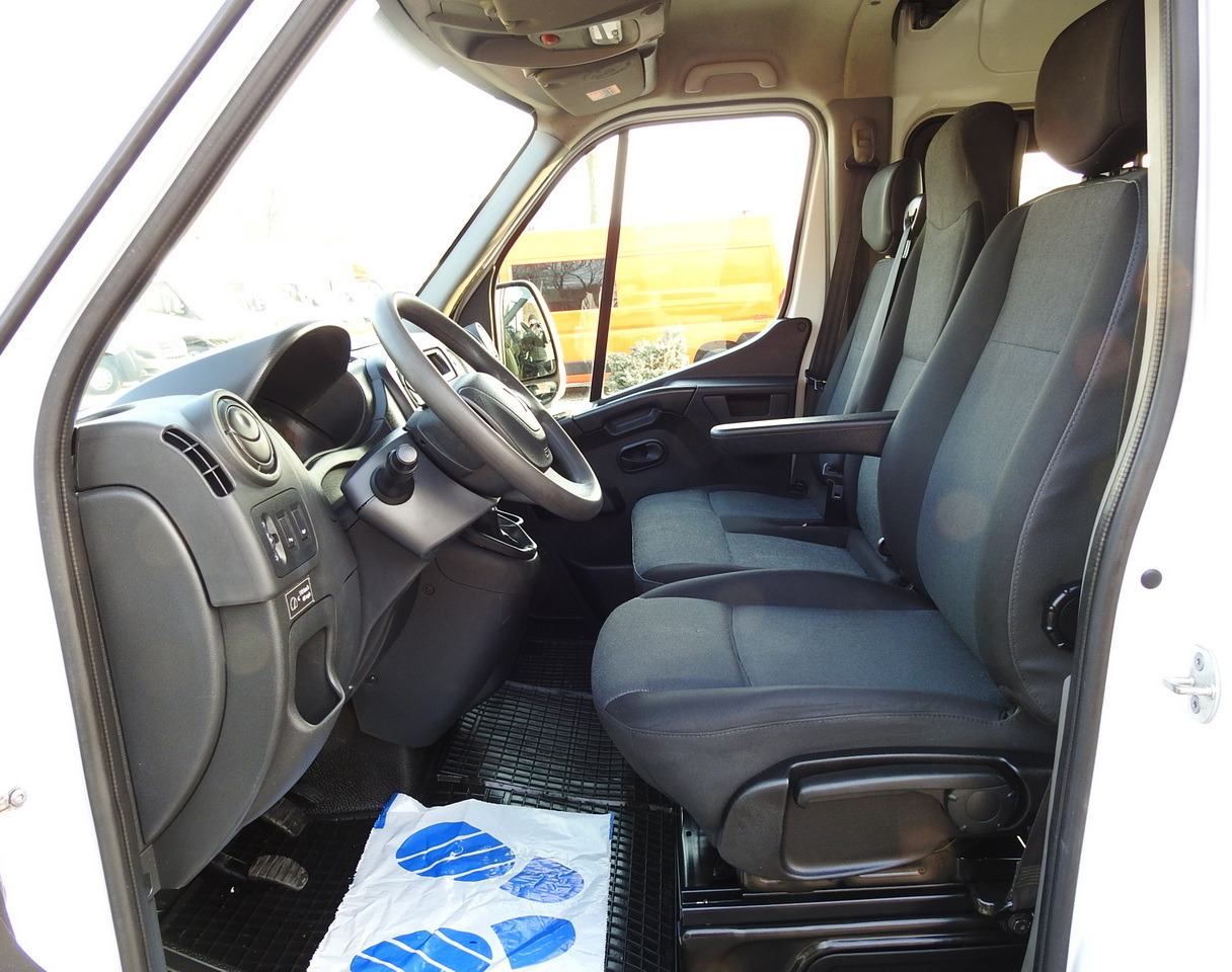 Furgón RENAULT MASTER BOX DELIVERY VAN 7 SEATS CRUISE CONTROL AIR CONDITIONING 130HP: foto 20 Furgón RENAULT MASTER BOX DELIVERY VAN 7 SEATS CRUISE CONTROL AIR CONDITIONING 130HP: foto 20