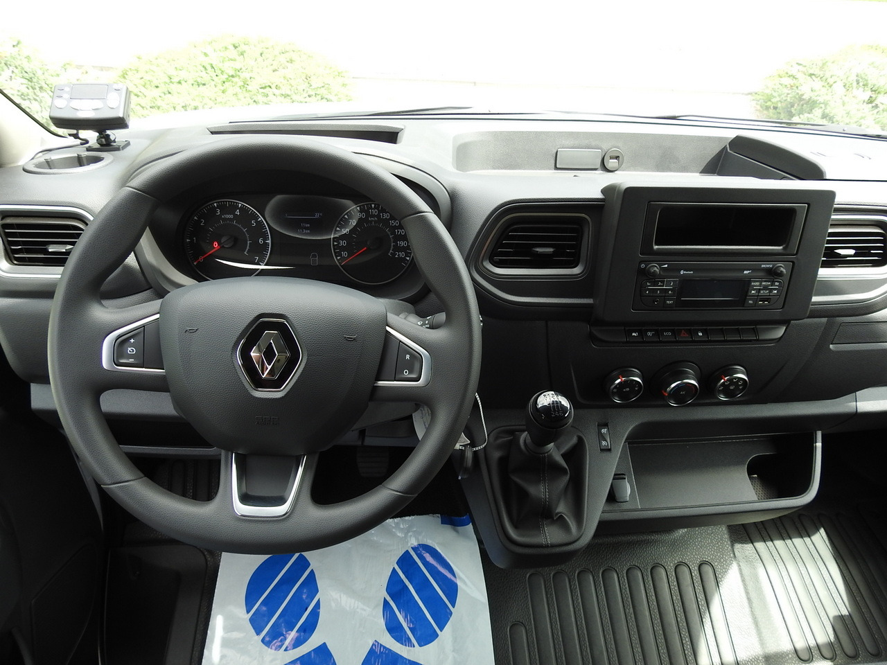 Arrendamiento de RENAULT MASTER NEW REGRIGERATOR BOX -10*C 8 PALLETS CRUISE CONTROL AIR CONDITIONING LED LIGHTS GUARANTEE 165HP RENAULT MASTER NEW REGRIGERATOR BOX -10*C 8 PALLETS CRUISE CONTROL AIR CONDITIONING LED LIGHTS GUARANTEE 165HP: foto 30 Arrendamiento de RENAULT MASTER NEW REGRIGERATOR BOX -10*C 8 PALLETS CRUISE CONTROL AIR CONDITIONING LED LIGHTS GUARANTEE 165HP RENAULT MASTER NEW REGRIGERATOR BOX -10*C 8 PALLETS CRUISE CONTROL AIR CONDITIONING LED LIGHTS GUARANTEE 165HP: foto 30