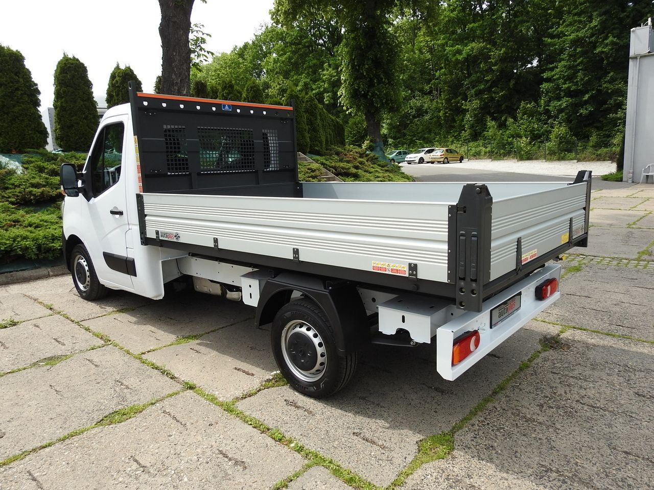 Furgoneta basculante nuevo RENAULT MASTER: foto 9