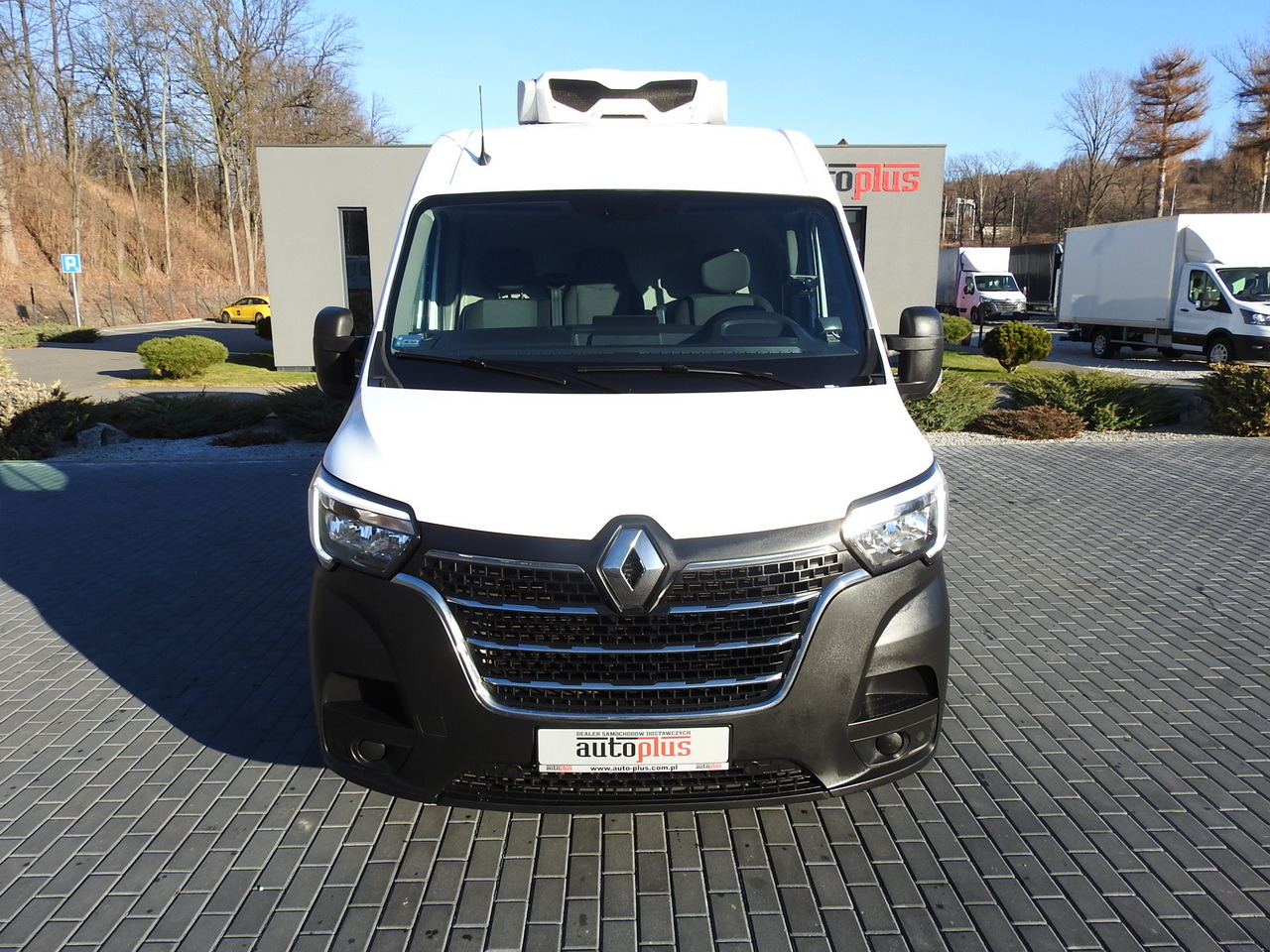 RENAULT MASTER REFRIGERATOR VAN -5*C HEATING FUNCTION POWER SUPPLY 230V AIR CONDITIONING LED LIGHTS 135HP - Furgoneta frigorifica: foto 5 RENAULT MASTER REFRIGERATOR VAN -5*C HEATING FUNCTION POWER SUPPLY 230V AIR CONDITIONING LED LIGHTS 135HP - Furgoneta frigorifica: foto 5