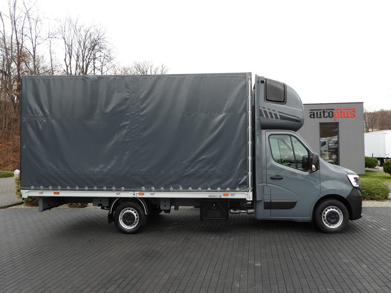 Furgoneta con lona RENAULT MASTER TARPAULIN 10 PALLETS WEBASTO CRUISE CONTROL LED LIGHTS PNEUMATICS AIR CONDITIONING  165HP: foto 7