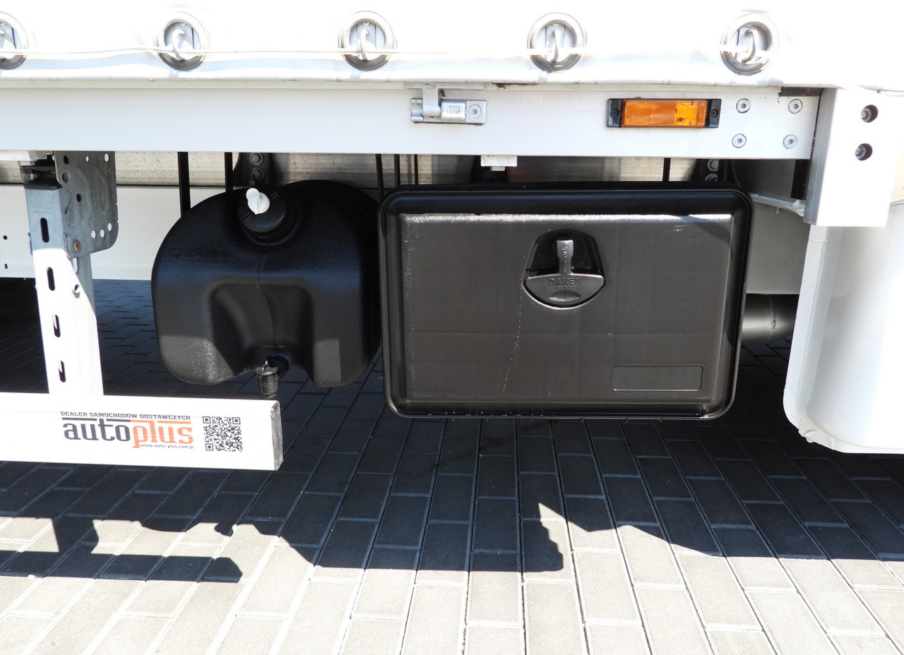Furgoneta con lona RENAULT MASTER  TARPAULIN 10 PALLETS WEBASTO CRUISE CONTROL LED LIGHTS PNEUMATICS AIR CONDITIONING  165HP: foto 33
